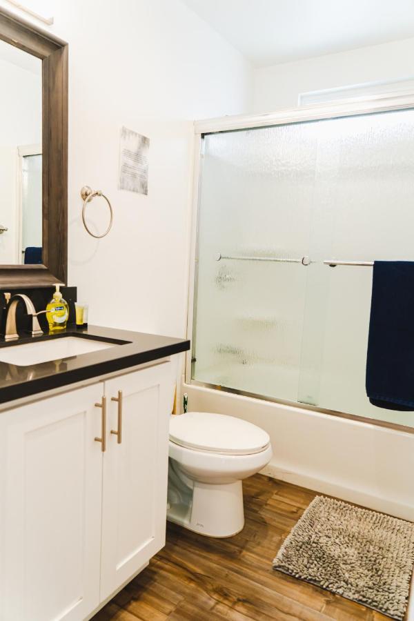 Modern Remodeled 1-Bedroom Close To Hollywood Walk Of Fame With Parking Los Angeles Extérieur photo